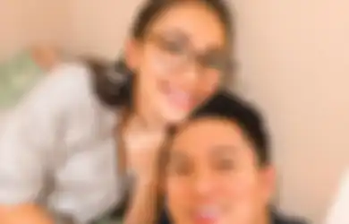 Usap Rambut Putri Adit Jayusman Penuh Kasih Sayang, Keakraban Ayu Ting Ting dengan Calon Anak Tirinya Berhasil Curi Perhatian, Warganet: Cie yang Lagi Pendekatan...