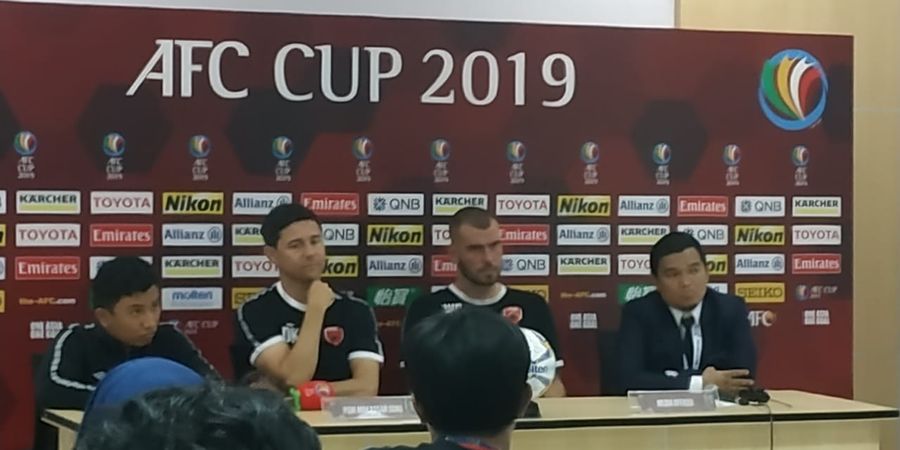 Piala AFC 2019 - Wiljan Pluim Sedih PSM Kebobolan 3 Gol dari Lao Toyota