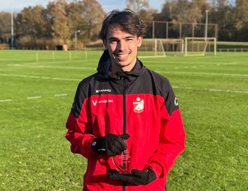 Dua Pemain Timnas Indonesia, termasuk Tim Geypens meraih prestasi di Liga Belanda.