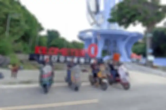 Lady biker pakai Yamaha NMAX touring ke  Ujung Paling Barat Indonesia