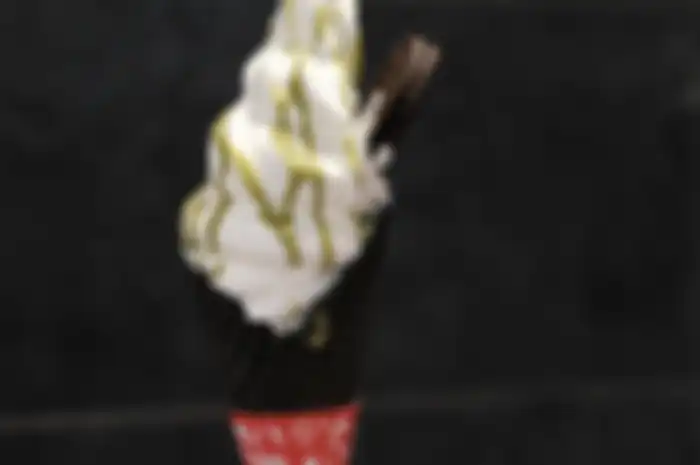 Frosted Matcha Black Waffle Cone