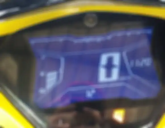 Kode Error 12 muncul di speedometer Yamaha Aerox 155