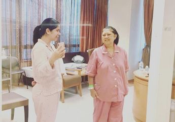 Jenazah Ani Yudhoyono akan Tiba di Tanah Air Besok Pagi