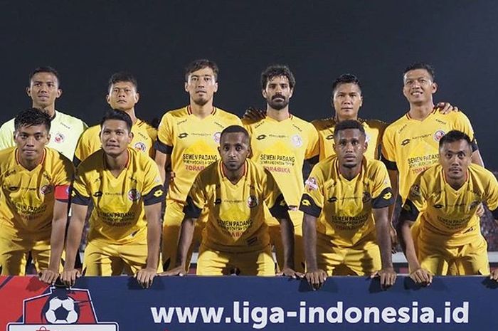 Skuat Semen Padang saat laga melawan Bali United pada pekan ke-13 Liga 1 2019.