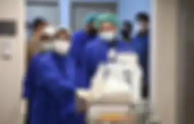 Beda Cara Kaesang Pangarep Sambut Kelahiran Anak Kahiyang Ayu, Putra Bungsu Presiden Jokowi Jadi Sorotan Usai Unggah Hal Ini
