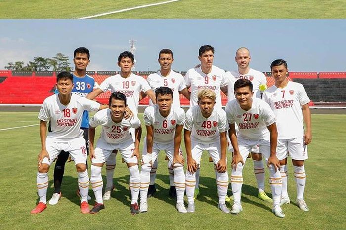 Skuat PSM Makassar saat menghadapi Lalenok United pada babak play-off Piala AFC 2020.