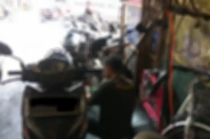 Servis injeksi Honda Vario 125 di bengkel umum, enggak kalah dengan servis di bengkel resmi.