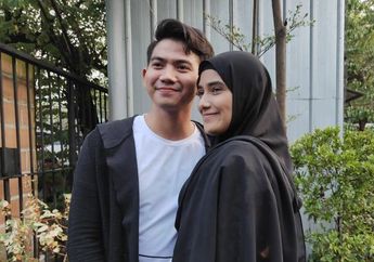 Berlinang Air Mata di Atas Panggung, Iis Dahlia Singgung Soal Masalah Keluarga di Hadapan Rizki DA: Cukup Merasa Pahitnya Kita Rasain