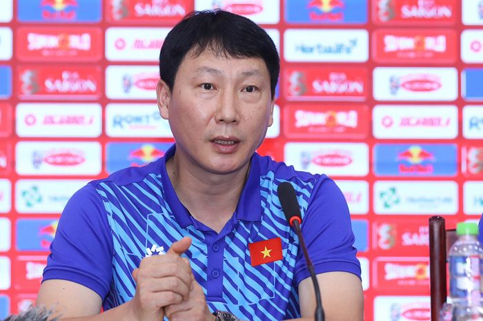 Pelatih Vietnam U-23 Kim Sang-sik mengakui tak membebani tim asuhannya untuk meraih target ketiga ASEAN Cup U-23. Tetapi, ia memanfaatkan turnamen ini untuk membentuk generasi baru.