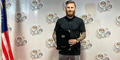 Pensiun dari Sepak Bola, Eks Pemain Naturalisasi Malaysia Harumkan Nama Negara di Cabor Berbeda