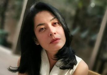 Pesona Cantiknya Sukses Bikin Pangeran Cendana hingga Cucu Bos Kapal Bertekuk Lutut, Lulu Tobing Ternyata Miliki Kisah Asmara yang Penuh Lika-liku hingga 2 Kali Cerai