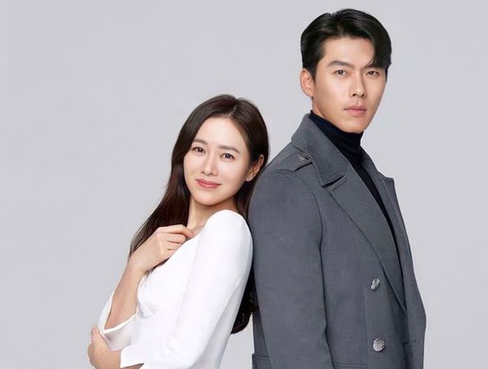 Son Ye Jin dan Hyun Bin umumkan jenis kelamin sang anak