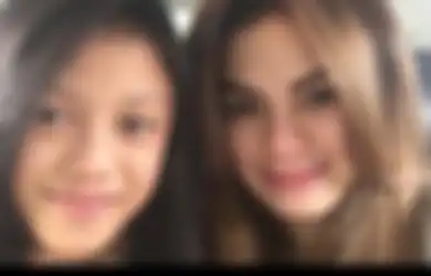 Soal Kebiasaan Ibunya Pakai Baju Seksi, Anak Nikita Mirzani Jawab dengan Santai : Itu Hidupnya
