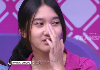 &lsquo;Nggak Ada yang Nyuruh Aku Makan Lagi&rsquo; Anak Sulung Baby Margaretha Menangis Ketika Kenang Mendiang Ayah Sambungnya