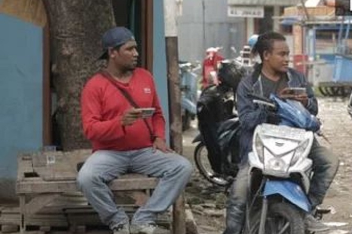 Ilustrasi Debt Collector. Ingat! Masyarakat Jangan Lupa Lakukan Ini, Atau Debt Collector Bisa Datang ke Rumah dan Sita Kendaraan