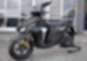 Sepeda Motor Listrik Gesits Mampu Melesat Hingga 100 Km/jam Bro..