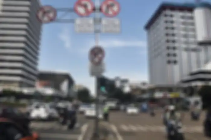 Pengendara motor akan dikenakan aturan ganjil genap yang melintas Ruas MH Thamrin