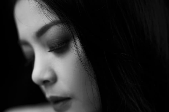 Kini sudah jarang tampil di layar kaca, begini kabar terbaru Lulu Tobing, intip potretnya yang tetap awet muda