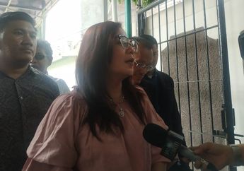 Pastikan Kondisi Kriss Hatta Sehat, Ibunda Ungkap Sang Anak Lebih Santai Jelang Sidang