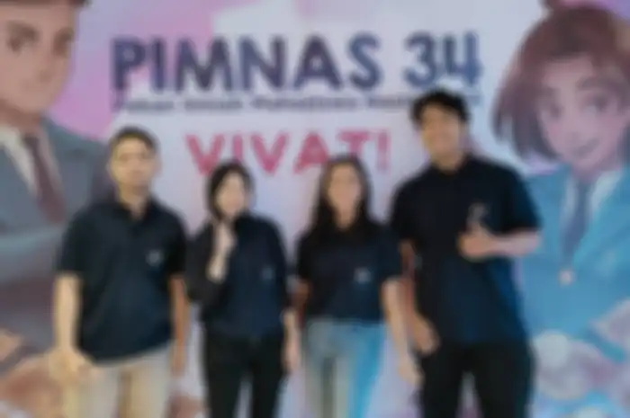 (Dari kiri) Renaka Agusta, Izzah Awwalin, Dwisainstia Aponno, dan Muhammad Cendekia Airlannga, tim mahasiswa ITS penggagas rompi detektor serangan jantung koroner.