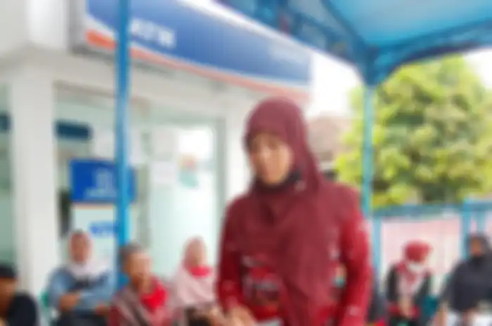 Ini jawaban mengapa Banpres BPUM 2021 tidak langsung cair ke rekening BRi dan BNI. 