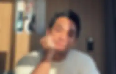 Cara Afgansyah Reza Atasi Masalah Kulit Kemerahan dan Sensitifnya