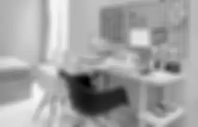 Ingin Rumah Lebih Semarak? Ikuti Langkah Ini agar Tak Terjebak Warna Aman Saja