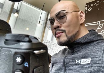 Sindir Soal Artis Kaya tapi Norak, Deddy Corbuzier: Pasti Menutupi Kekurangan