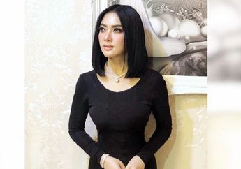 Tampil Sederhana Sambil Duduk di Lantai, Istri Reino Barack Syahrini Tetap Bawa Tas Mewah Harga Fantastis!