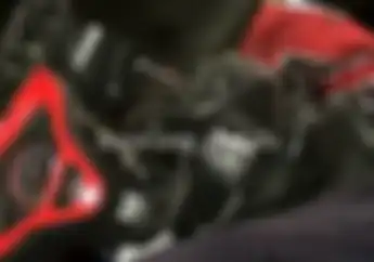 Brakkk... Bapak Tua Meninggal Bersimbah Darah, Motor Matic Hancur di Belakang Truk