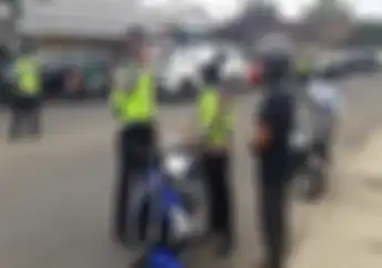 Polisi Masih Berani Lakukan Tilang Manual di Jalan, Korlantas Polri: Jangan Takut Segera Laporkan