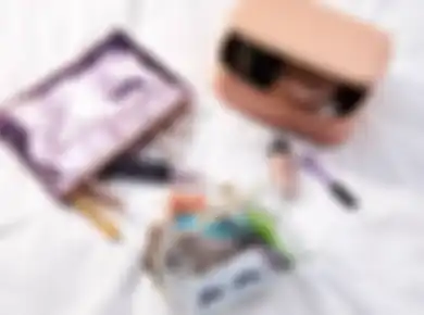 5 Bahaya Pakai Alat Makeup yang Kotor, Wajah Bisa Iritasi dan Infeksi