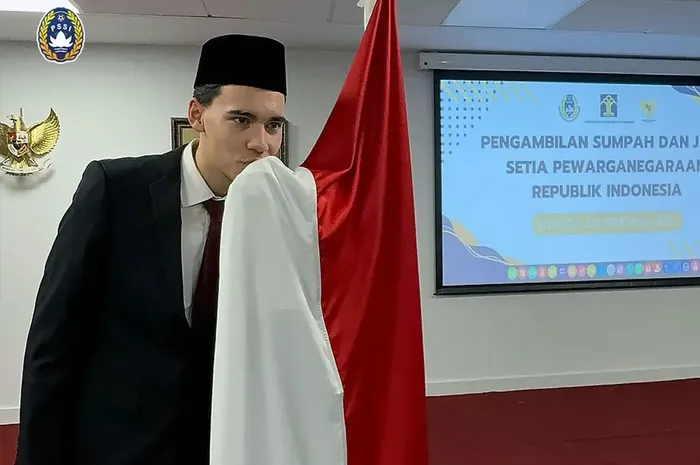 Dion Markx menjadi Warga Negara Indonesia usai sumpah di London.