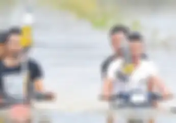 Simak Video Viral Kakak Beradik yang Ciptakan Motor Amfibi, Ternyata Mampu Lewati Banjir Sampai Setinggi Dada!
