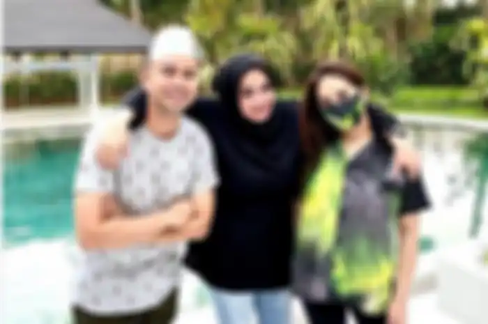 Raffi Ahmad/Nagita Slavina - Rieta Amilia