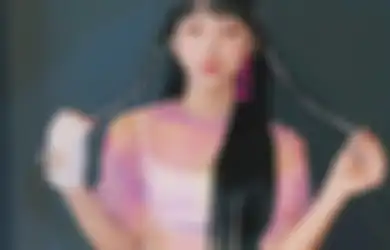 Lahir di Kota Gudeg Kini Jadi Idol Top di Negeri Ginseng, Dita Karang Secret Number Kepergok Banjir Pujian dari Warganet Rusia: Astaga, Sangat Cantik!