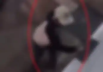 Video Detik-detik Pemuda Bermotor Lakukan Aksi Vandalisme di Underpass Mampang Saat 'Sahur on The Road'