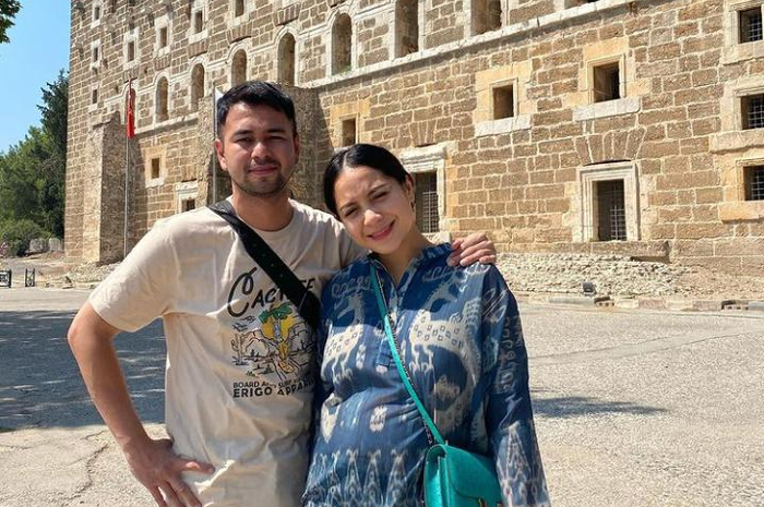 Saat Nagita Slavina hamil tua, ia nekat dampingi Raffi Ahmad ke Turki