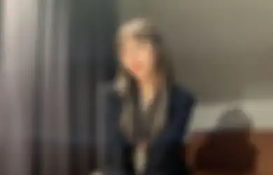 Waduh, Wheein MAMAMOO Terkena Kembang Api Sampai Cedera Mata?