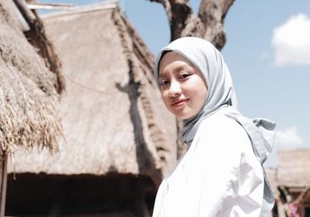 Tanpa Hijab, Lihat Penampilan Baru Gita Savitri dengan Wajah Fresh dalam Balutan Riasan Flawless