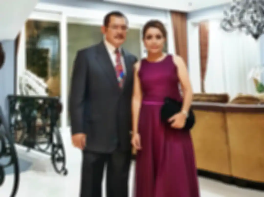 Penampilan Mayang Sari dengan gaya sanggul modern ala Halimah yang begitu memesona