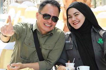Sarita Abdul Mukti dan Faisal Harris