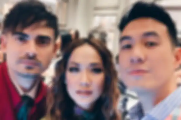 Kebersamaan Ashraf Sinclair, BCL, dan Daniel Mananta