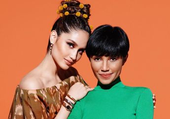 Tak Kalah Modis dari Sang Anak, Intip 6 Penampilan Ibunda Cinta Laura yang Gemar Kenakan Baju Dalam Negeri!