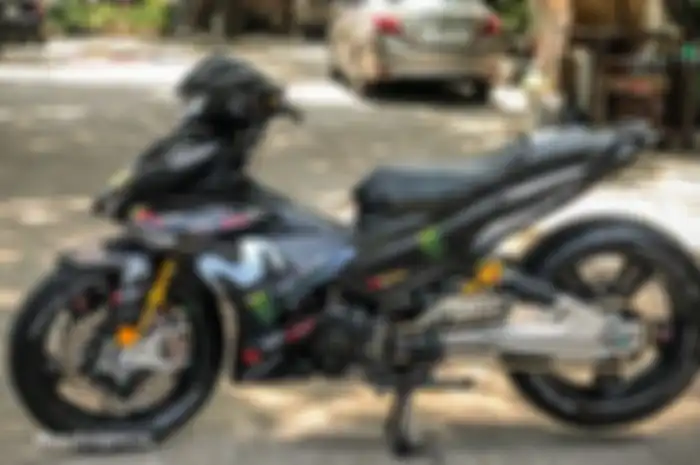 Yamaha MX King bergaya racing look