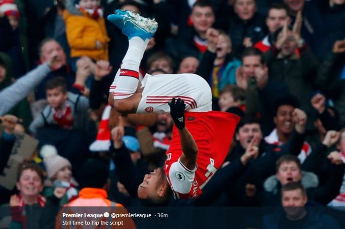 Selebrasi Pierre-Emerick Aubameyang usai mencetak gol ke gawang Chelsea, pada Minggu (29/12/2019).