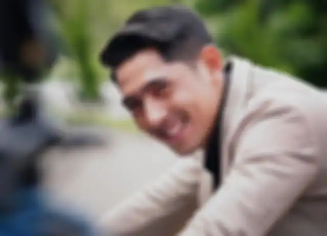 Arya Saloka