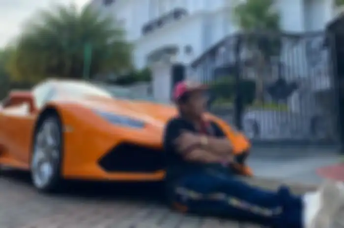  Kepincut Janda Cantik Berdarah Blasteran, Hotman Paris Langsung Jor-joran Sampai Nekat Kirim Lamborghini ke Bali: Ternyata Hati Gue Ada di Sini