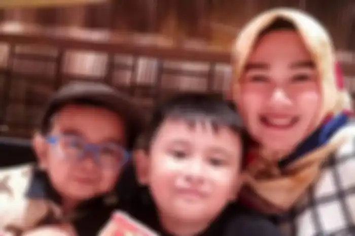 Daus Mini, anak, dan istri