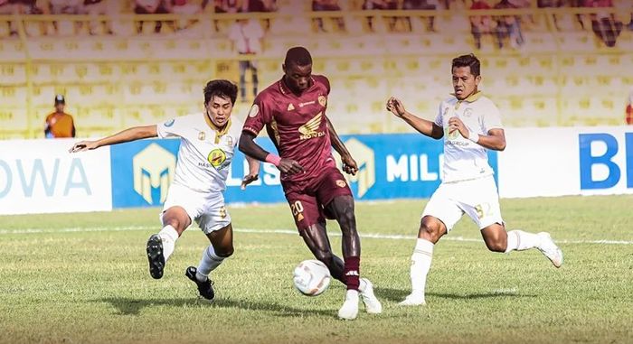 Suasana pertandingan PSM Makassar vs Barito Putera pada pekan ke-12 Liga 1 2023/2024 di Stadion BJ Habibie, Parepare, Jumat (15/9/2023)